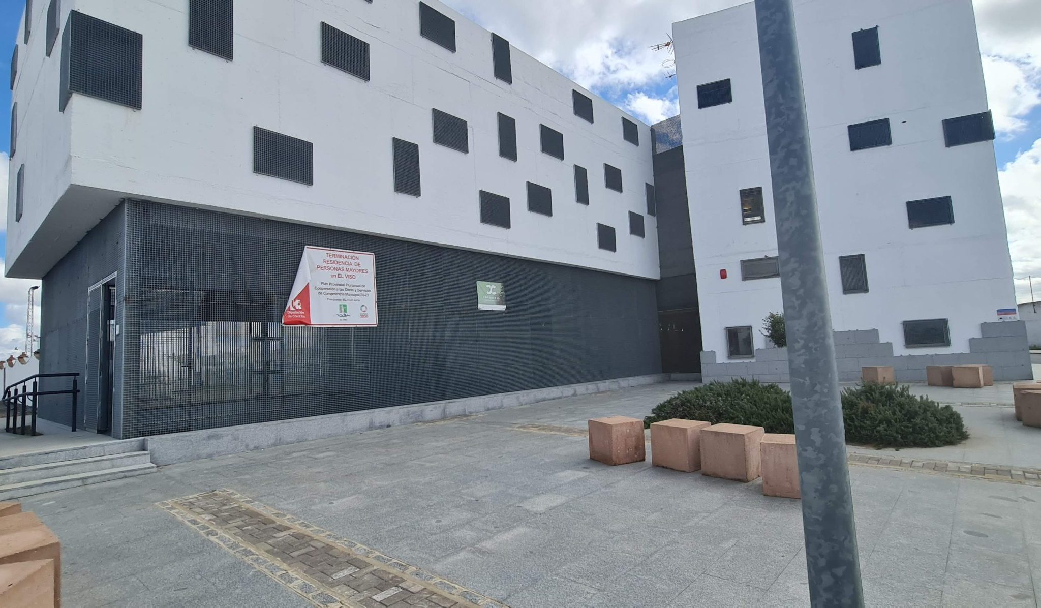 RESIDENCIA DE ANCIANOS EN EL VISO (CÓRDOBA)